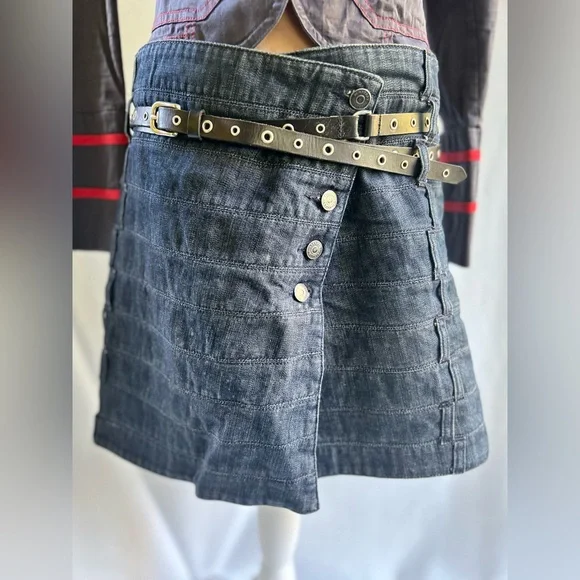 Burberry Denim skirt /10 women